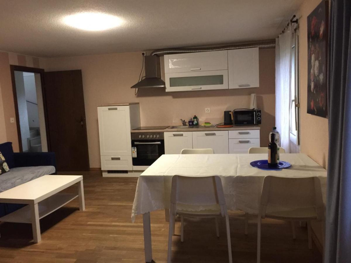 2 Rooms Cosy Apartment Near Liechtenstein Haag Eksteriør bilde